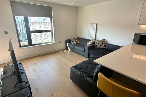 1 bedroom apartment to rent, Cedar House