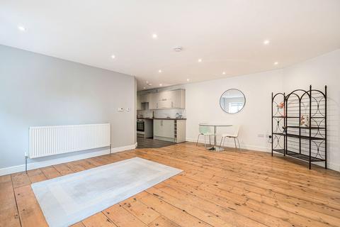 1 bedroom ground floor flat for sale, North Row, St Just TR19
