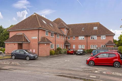 undefined, Chestnut Walk, Worthing