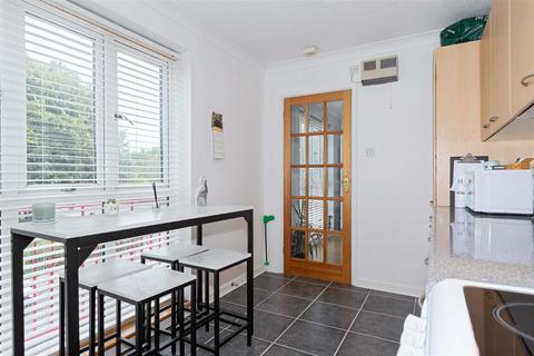 undefined, Chestnut Walk, Worthing