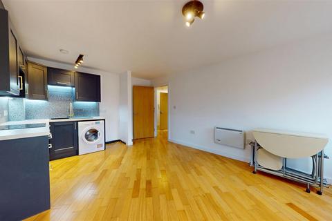 2 bedroom apartment for sale, Central Court, Melville Street, Salford
