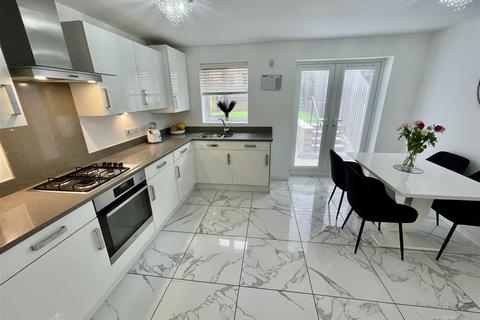 4 bedroom semi-detached house for sale, Bluebell Street, Plymouth PL6