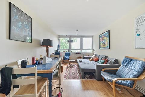2 bedroom maisonette for sale, Barbrook House, Chatham Place, E9