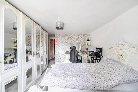 18 Chestnut Close, West Drayton, UB7 0JT