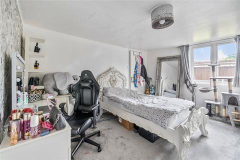 18 Chestnut Close, West Drayton, UB7 0JT