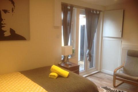 1 bedroom flat to rent, Ash Grove