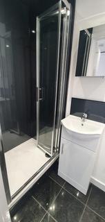 1 bedroom flat to rent, Portnall Road