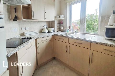 1 bedroom apartment for sale, Penfold Road, Worthing, West Sussex