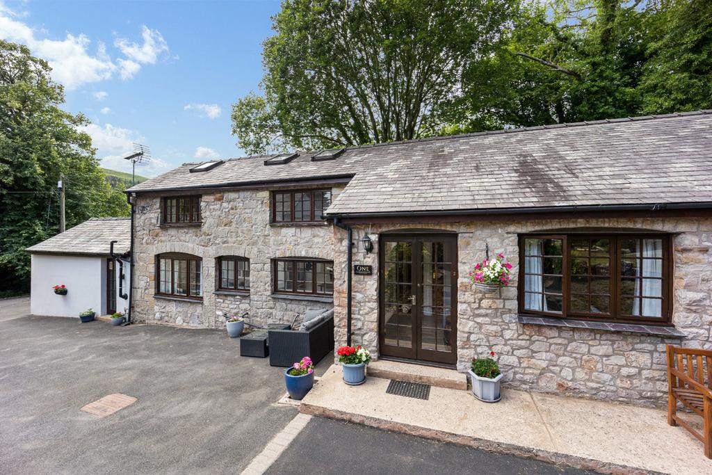 The Coach Houses