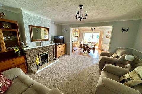 3 bedroom semi-detached bungalow for sale, Bettescombe Road, Rainham ME8