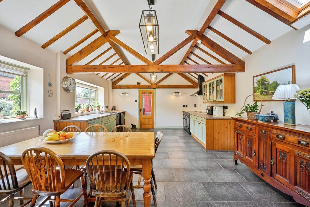 Dining Kitchen