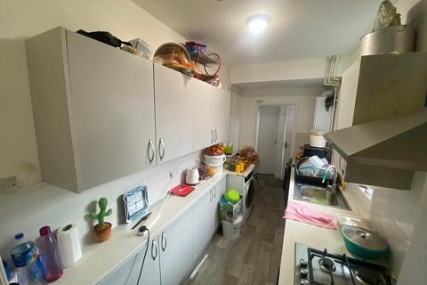 3 bedroom terraced house for sale, Leicester LE5