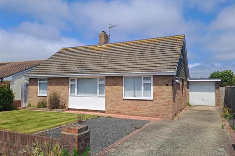 Saxon Close, East Preston BN16