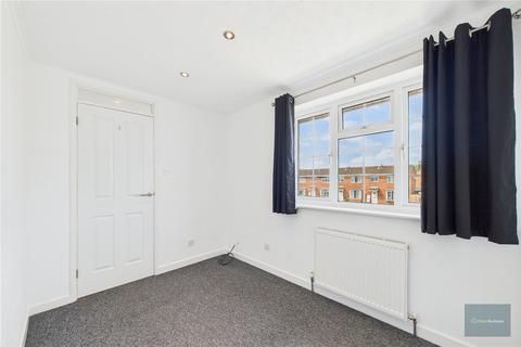 8 Baydon Close, Trowbridge, BA14 0RS