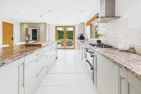 Cyprus Cottage Walmore Hill, Minsterworth, Gloucester, GL2 8LA