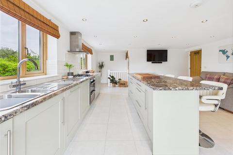 Cyprus Cottage Walmore Hill, Minsterworth, Gloucester, GL2 8LA