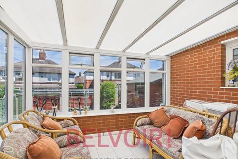 3 bedroom semi-detached house for sale, Blurton Road, Blurton, Stoke-on-Trent, ST3