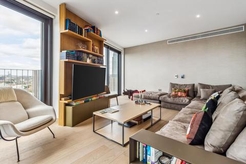 3 bedroom apartment for sale, Viaduct Gardens, London, SW11
