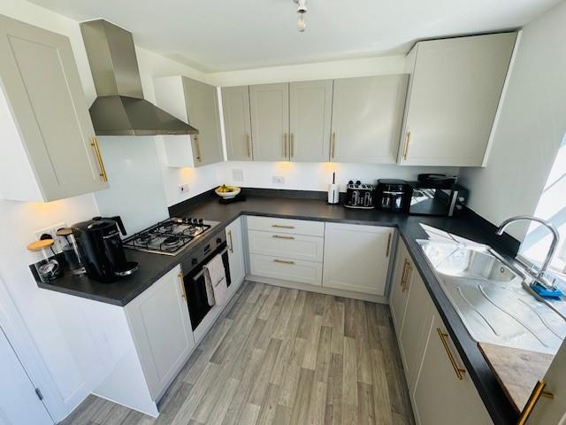 Kitchen one.jpg