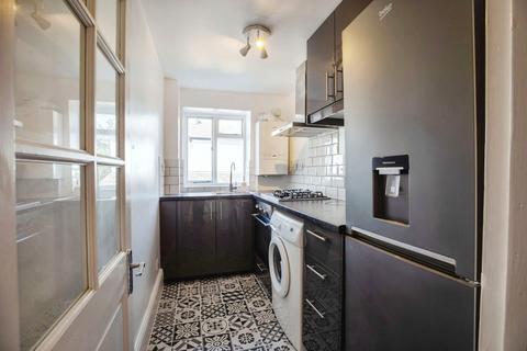 undefined, Woodhill, Woolwich, London, SE18