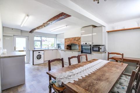 3 bedroom semi-detached house for sale, Wyche Road, Tarporley CW6
