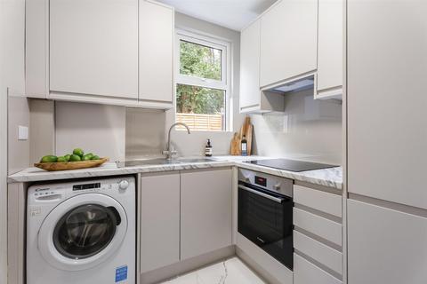 2 bedroom terraced house for sale, Parish Lane, London