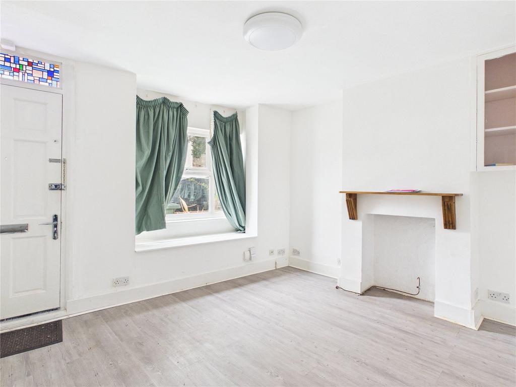 House in London, Hornsey - View 2
