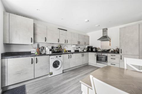 undefined, Addison Road, Reading, RG1