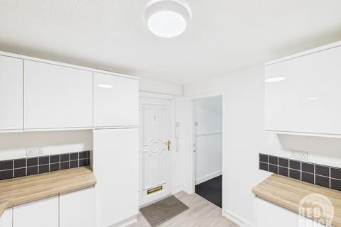 undefined, Balmoral Close, Coventry, CV2