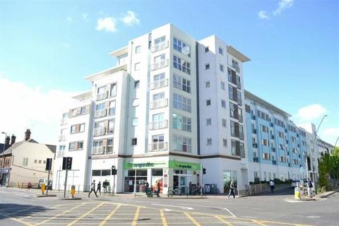 Station Approach, Epsom KT19