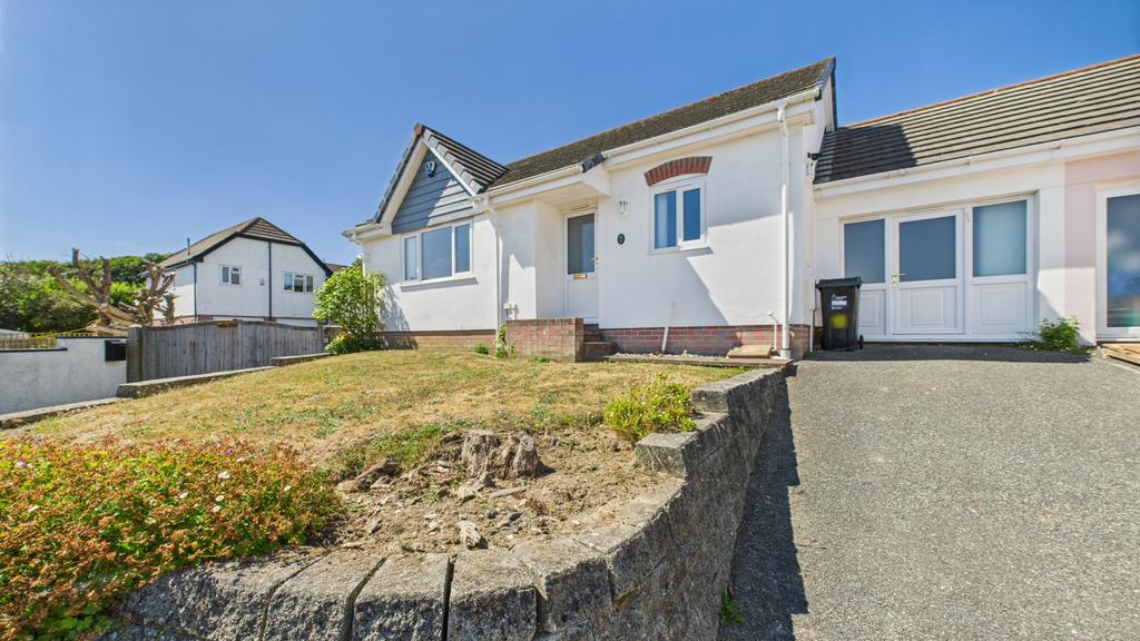 3/4 Bedroom Bungalow for Sale