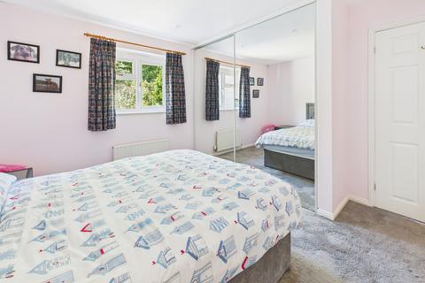15 Forth An Tewennow, Phillack, Hayle, TR27 4QE