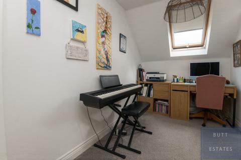 18 Unicorn Street, Exeter, EX2 7RE