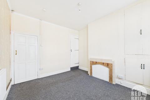 2 bedroom terraced house to rent, Craners Road, Coventry, CV1