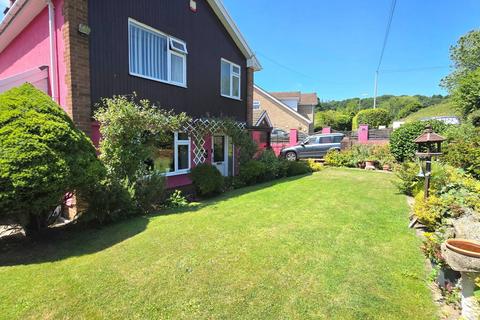 3 bedroom detached house for sale, Pentrepiod Road, Pontypool NP4