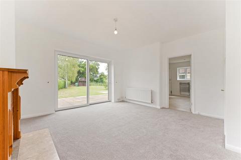12, Oaktree Cottages Barnham Lane, Walberton, Arundel, BN18 0AY