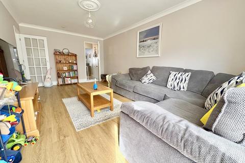 3 bedroom semi-detached house for sale, Hewitt Road, Hamworthy, Poole, BH15