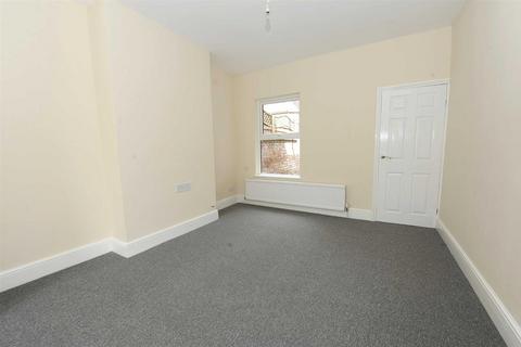 3 bedroom terraced house to rent, Mill Road, Wellingborough