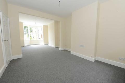 3 bedroom terraced house to rent, Mill Road, Wellingborough