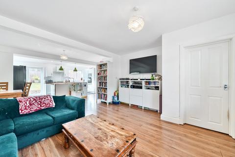 4 bedroom end of terrace house for sale, Hayling Road, Watford, Hertfordshire