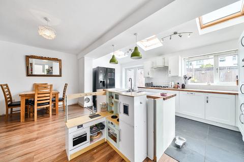 4 bedroom end of terrace house for sale, Hayling Road, Watford, Hertfordshire