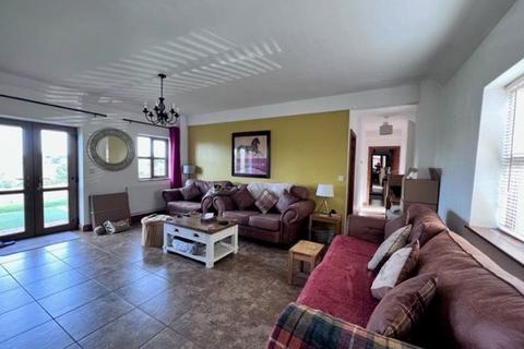 3 bedroom barn conversion to rent, Pondside Barn, Ockbrook, DE72 3RW