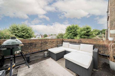 2 bedroom flat for sale, Chiswick Lane, London W4