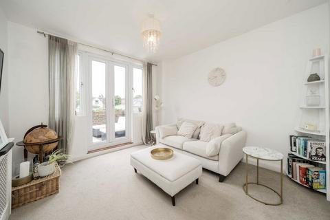 2 bedroom flat for sale, Chiswick Lane, London W4