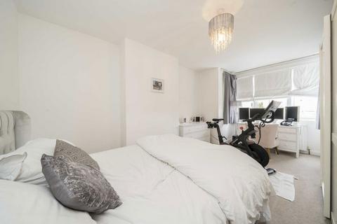 2 bedroom flat for sale, Chiswick Lane, London W4