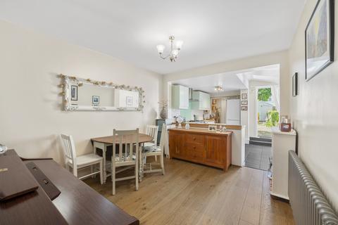 3 Salisbury Road, New Malden, KT3 3HZ