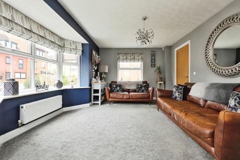 4 bedroom detached house for sale, Farnham Way, Sheffield S25