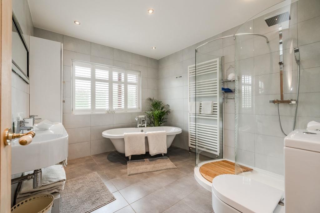 53 Woodside(3bedbungalow)Darras Hall Ponteland NE209 JB