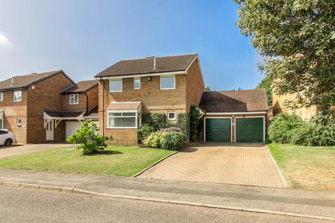 undefined, Shakespeare Close, Newport Pagnell MK16