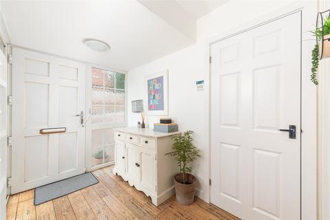 4 bedroom detached house for sale, Grange Close, Hitchin, Hertfordshire, SG4